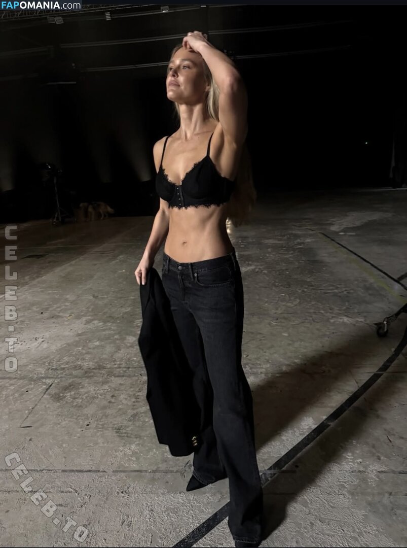 Bar Refaeli / bar.refaeli / barrefaeli / https: Meztelen OnlyFans  Kikerült fotó #240