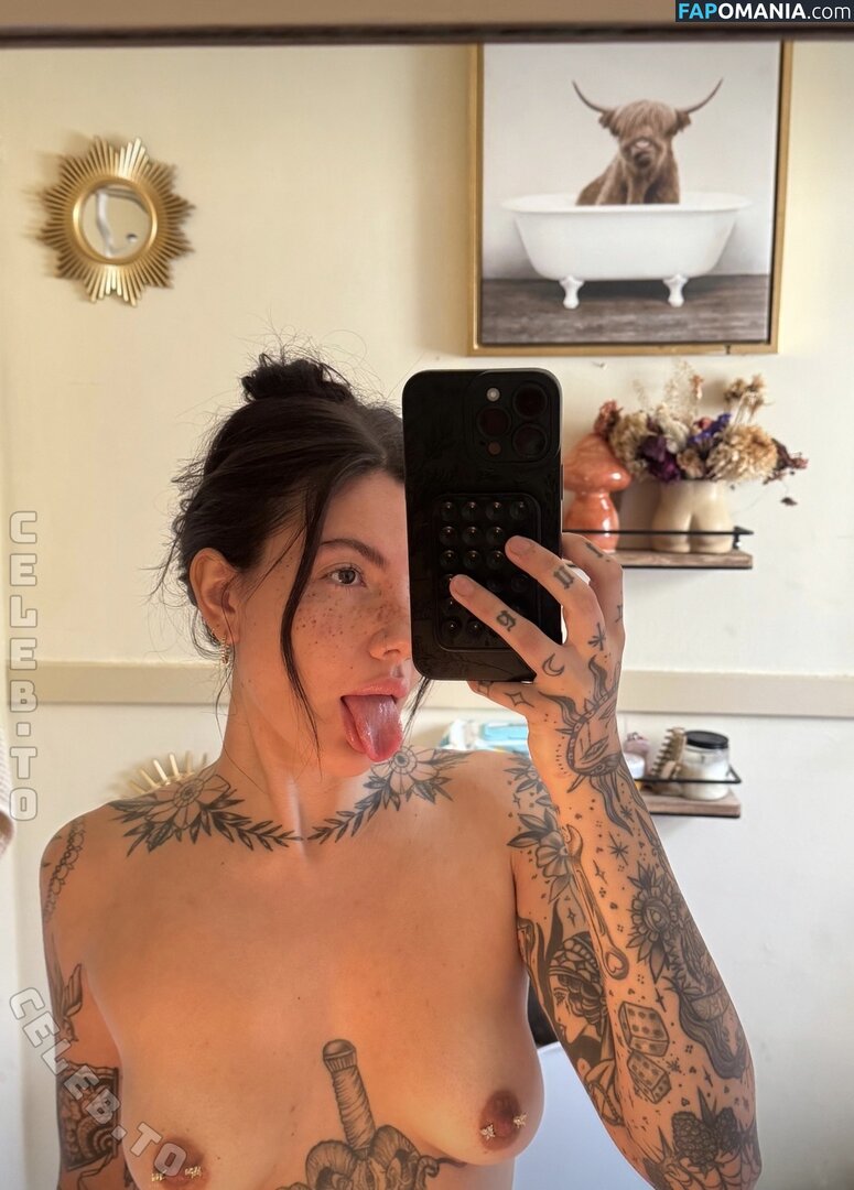 Baristawithtats / _lovinsaraaa_ / https: / lovinsaraaa_ Meztelen OnlyFans  Kikerült fotó #9