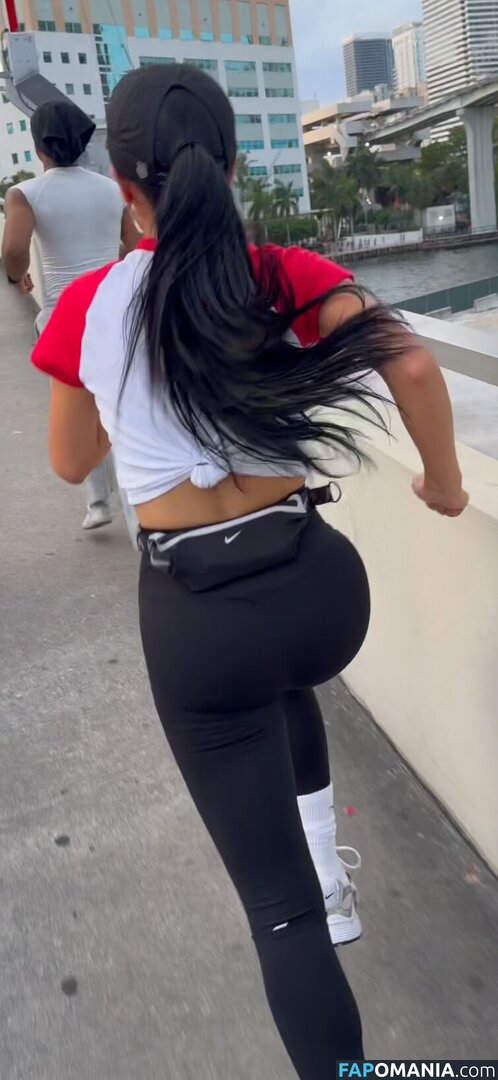 Becky G / iambeckyg / therealbeckyg Meztelen OnlyFans  Kikerült fotó #1045