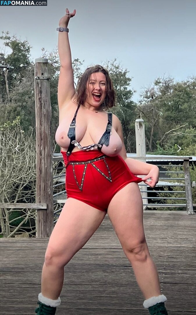 Bel Larcombe / Slice_of_salami_ / Bel Larcombe slice_of_salami_ / bel_larcombe_ Meztelen OnlyFans  Kikerült fotó #335
