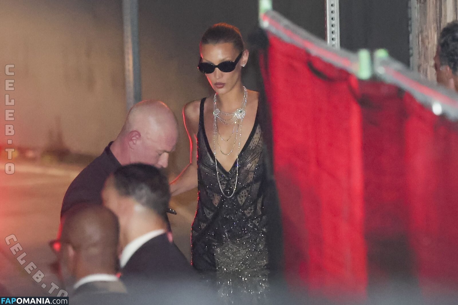 Bella Hadid / OfficialBellaHadid / bellahadid Meztelen OnlyFans  Kikerült fotó #863