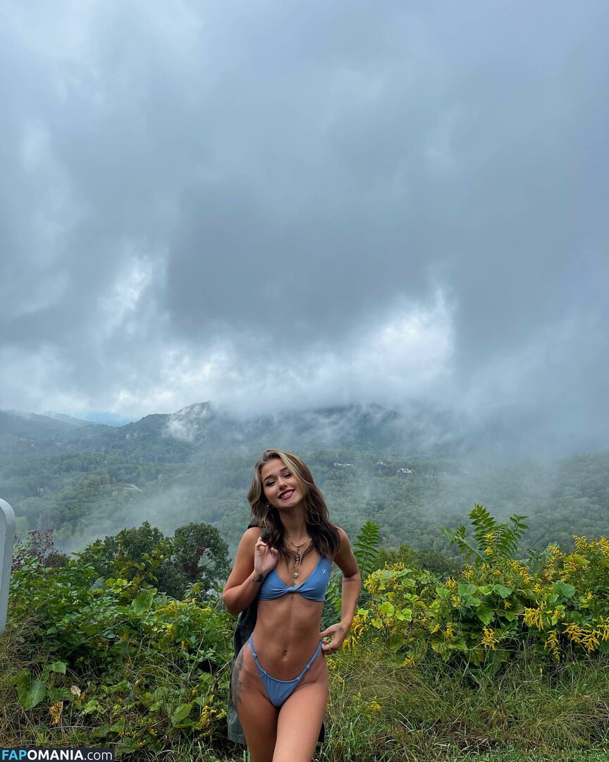 Bella / bellahadid / bellaraee Meztelen OnlyFans  Kikerült fotó #25