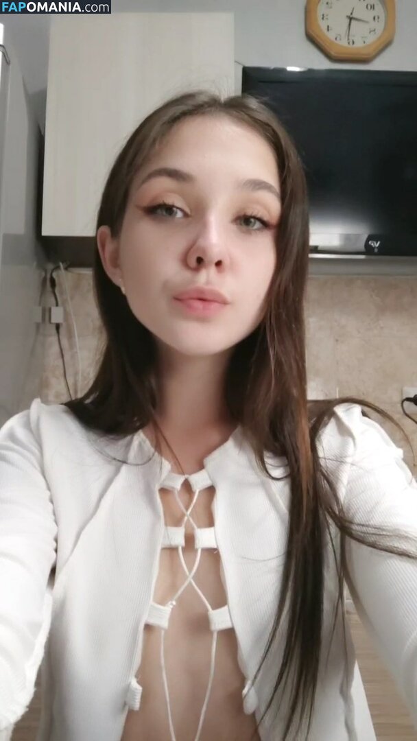 Bella / bellahadid / bellaraee Meztelen OnlyFans  Kikerült fotó #42