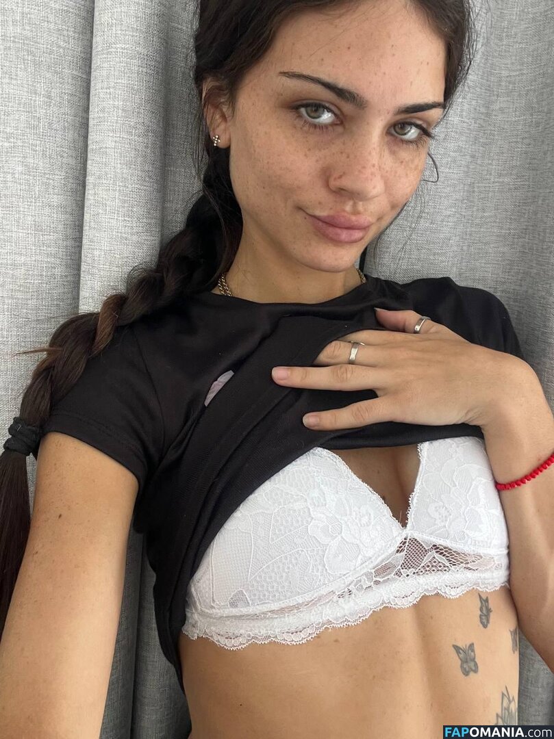 berraka Meztelen OnlyFans  Kikerült fotó #10