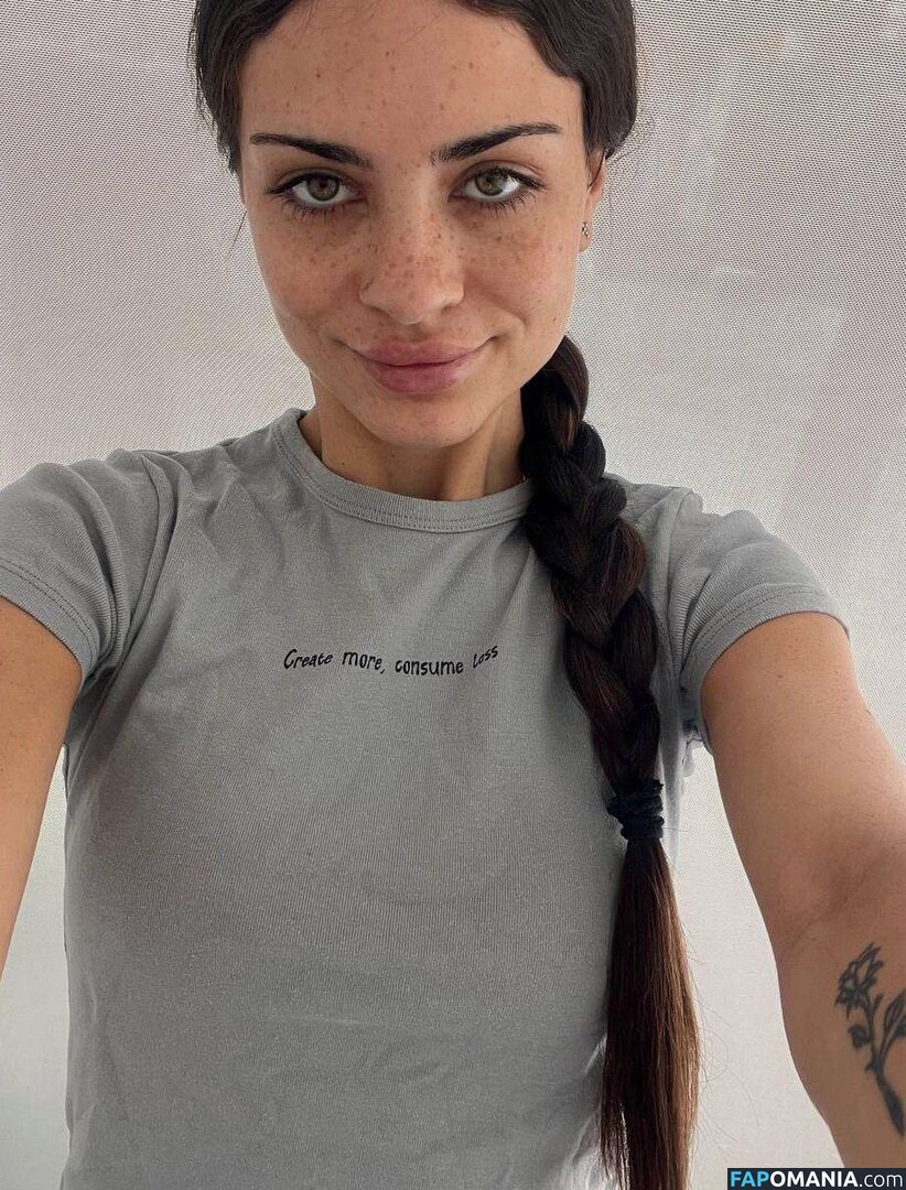 berraka Meztelen OnlyFans  Kikerült fotó #16