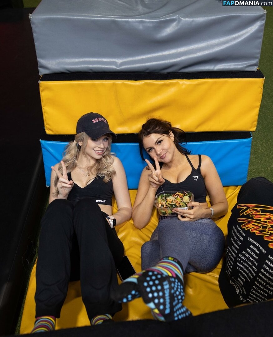 Berticuss / britnyellen / https: Meztelen OnlyFans  Kikerült fotó #40