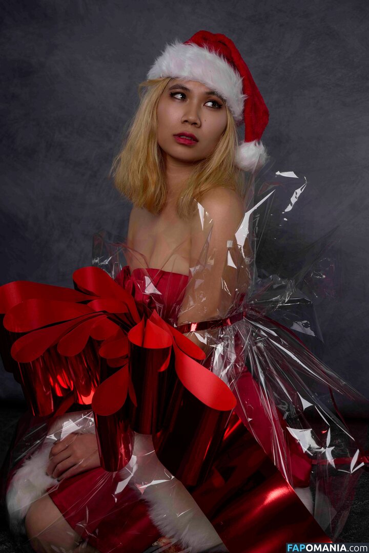 Aquentine / Bessy Q / Final Girlz / Justa Queen / Quynh Văn / _bessy.q_ Meztelen OnlyFans  Kikerült fotó #3