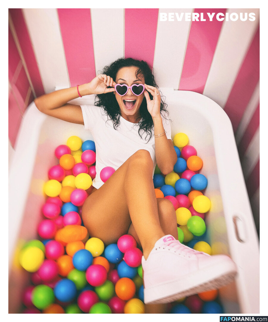 beverlyciousxxx_free Meztelen OnlyFans  Kikerült fotó #8