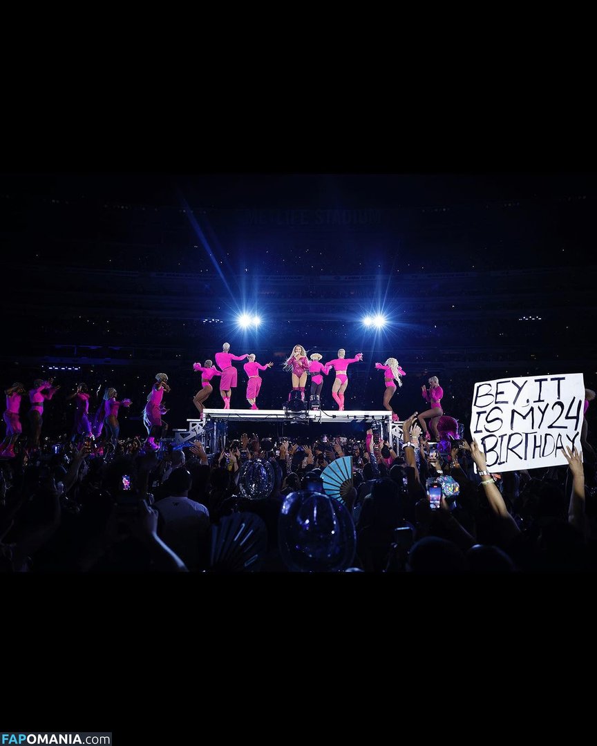 Beyonce Meztelen OnlyFans  Kikerült fotó #188