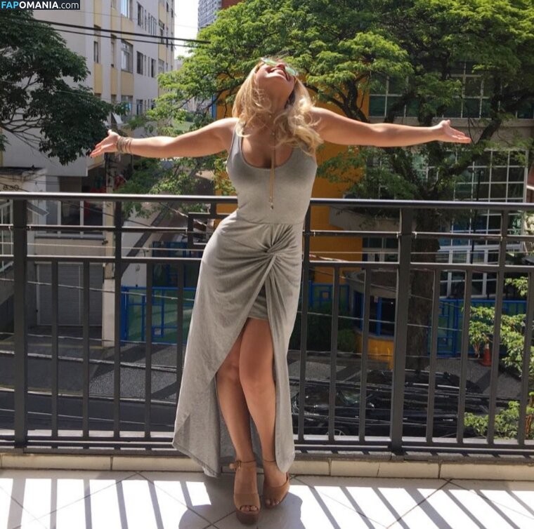 Bianca Alencar / Dubladora / Voice actress / biancaalencarof / biancaalencaroficial Meztelen OnlyFans  Kikerült fotó #7