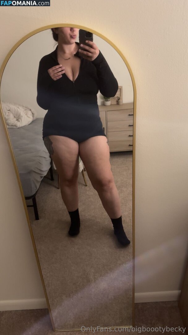 bigboootybecky / bigbootybecka_ Meztelen OnlyFans  Kikerült fotó #10