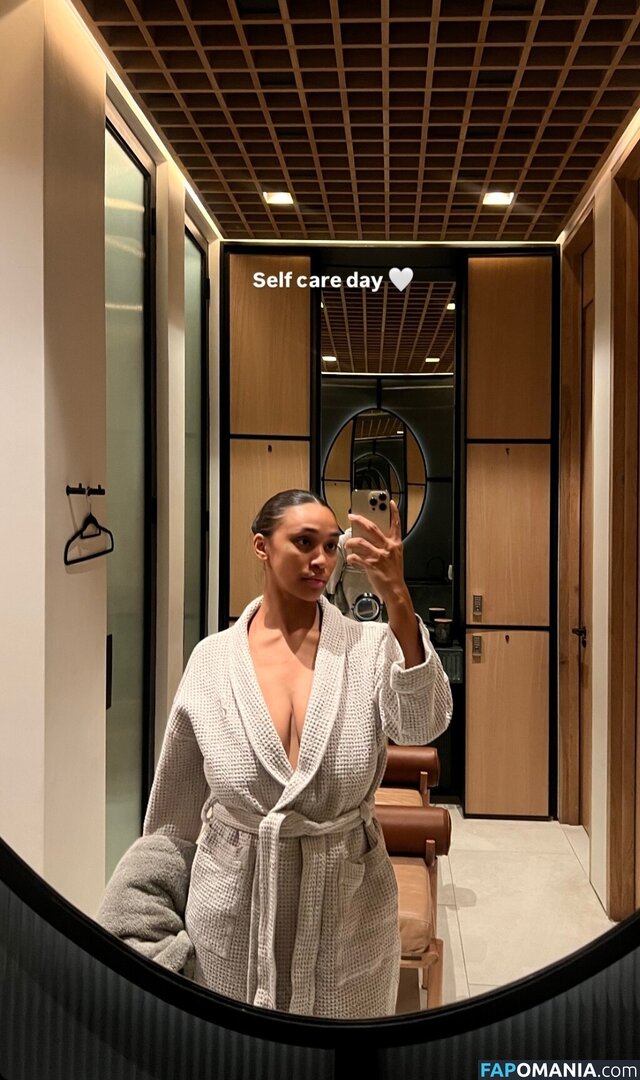 BigDD / Bigdiamondgirl, / Heyitsdiamondbaby / bigdiamondgirl Meztelen OnlyFans  Kikerült fotó #4