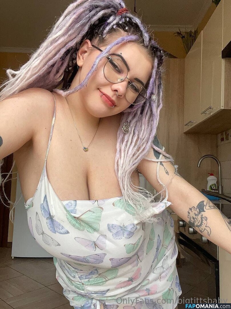 big.tits.baby.on.holiday / bigtittsbaby Meztelen OnlyFans  Kikerült fotó #1
