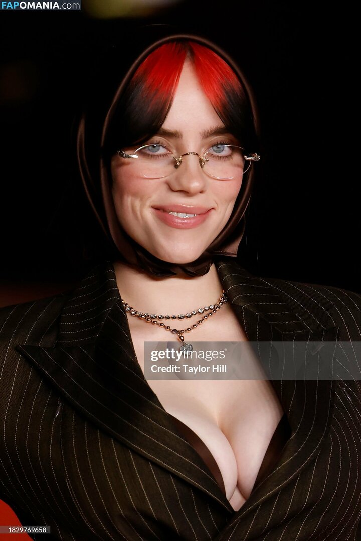 Billie Eilish / Fake / billeeilish / billieeilish Meztelen OnlyFans  Kikerült fotó #926