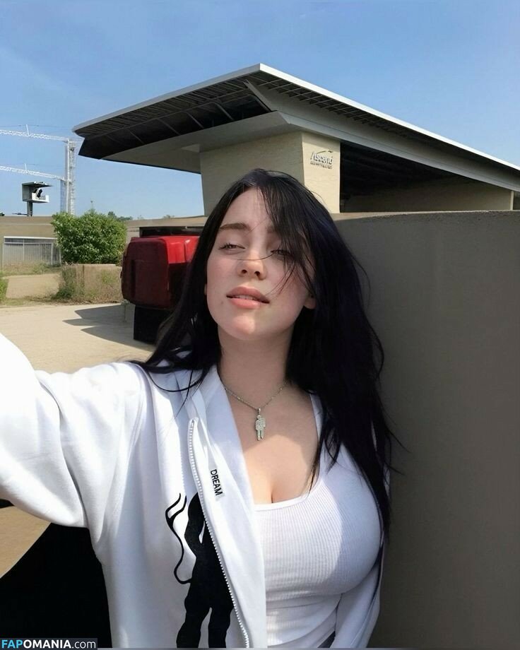 Billie Eilish / Fake / billeeilish / billieeilish Meztelen OnlyFans  Kikerült fotó #2178