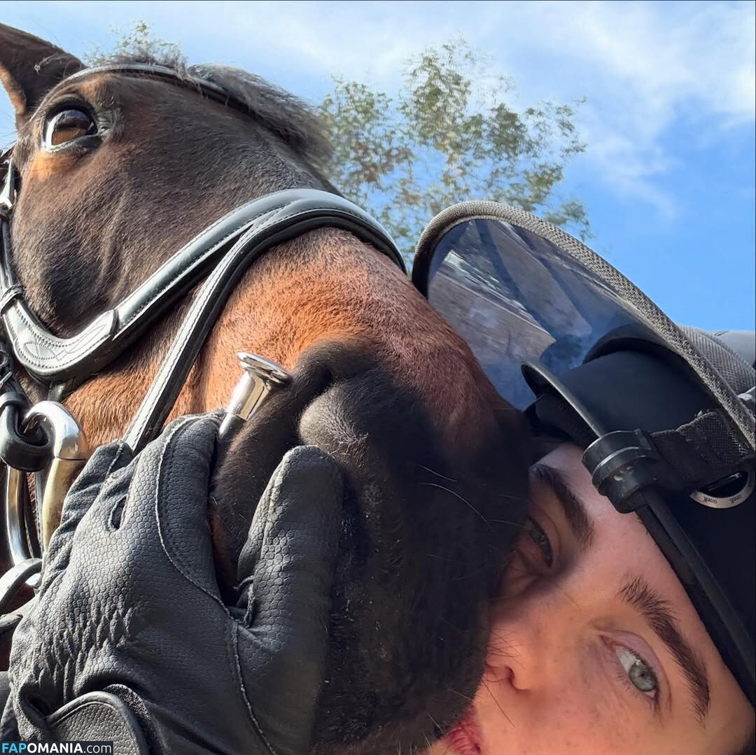 Billie Eilish / Fake / billeeilish / billieeilish Meztelen OnlyFans  Kikerült fotó #2232