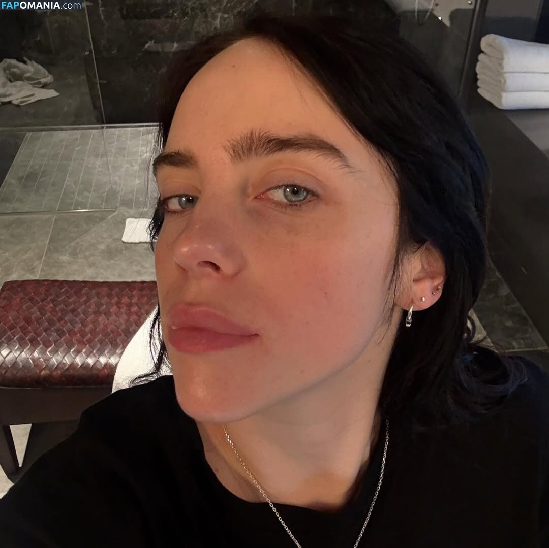 Billie Eilish / Fake / billeeilish / billieeilish Meztelen OnlyFans  Kikerült fotó #2237