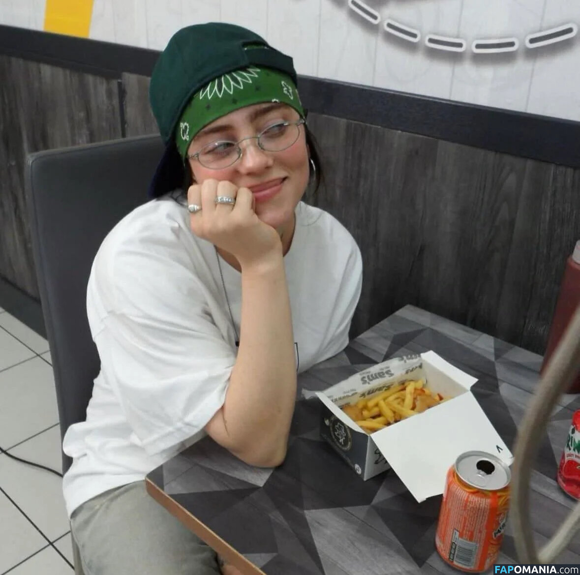 Billie Eilish / Fake / billeeilish / billieeilish Meztelen OnlyFans  Kikerült fotó #2316