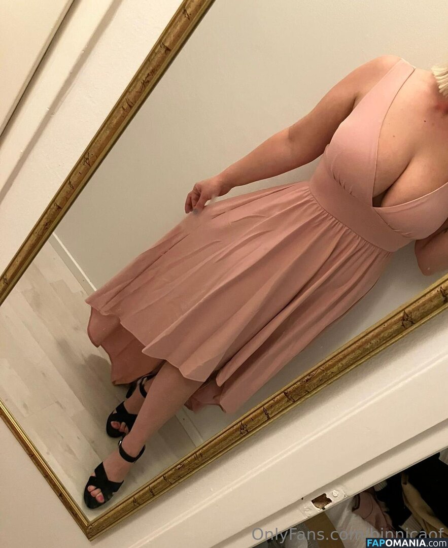 binnicaof / wifey.nextdoor Meztelen OnlyFans  Kikerült fotó #3