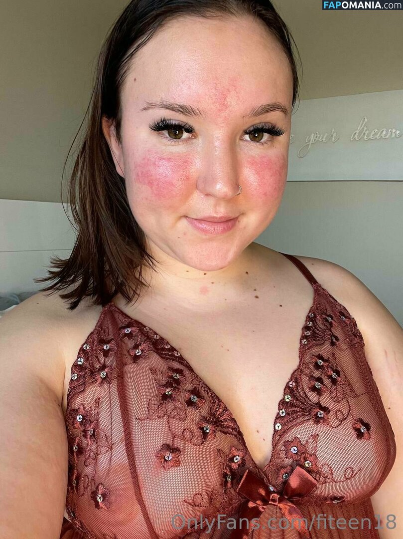 bisexualcollegegirl / rubitout Meztelen OnlyFans  Kikerült fotó #2