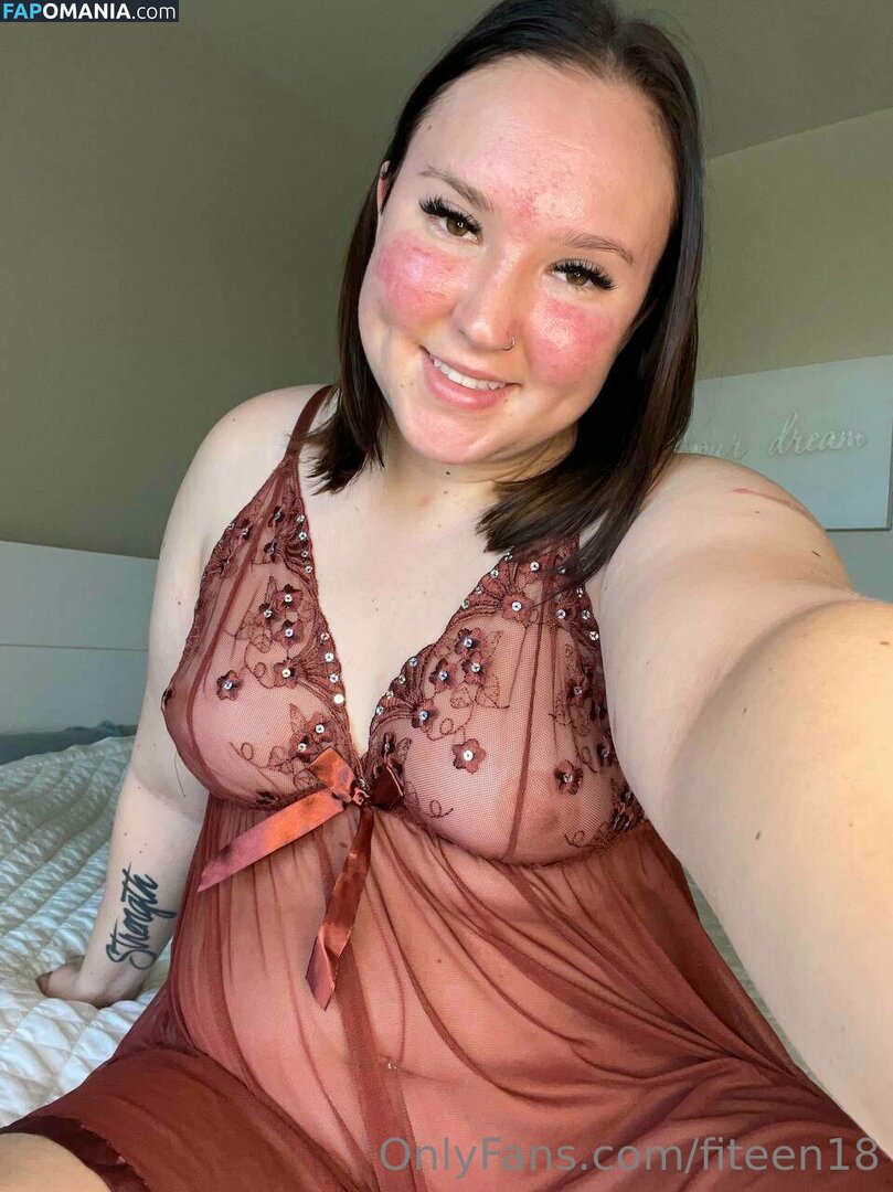 bisexualcollegegirl / rubitout Meztelen OnlyFans  Kikerült fotó #5