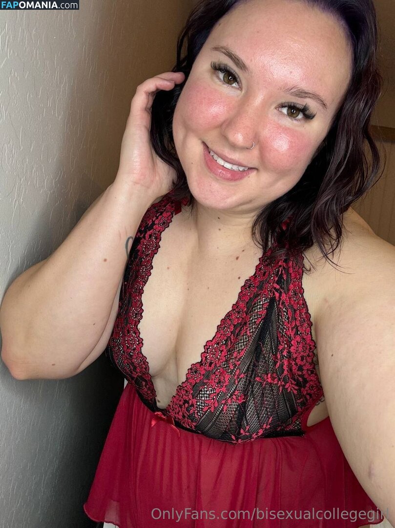 bisexualcollegegirl / rubitout Meztelen OnlyFans  Kikerült fotó #11