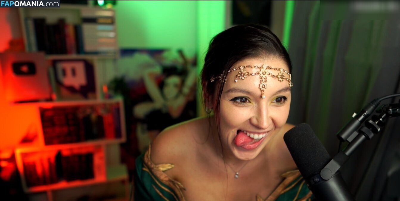 Bisscute / Bisscute_ / bisscute__ Meztelen OnlyFans  Kikerült fotó #65