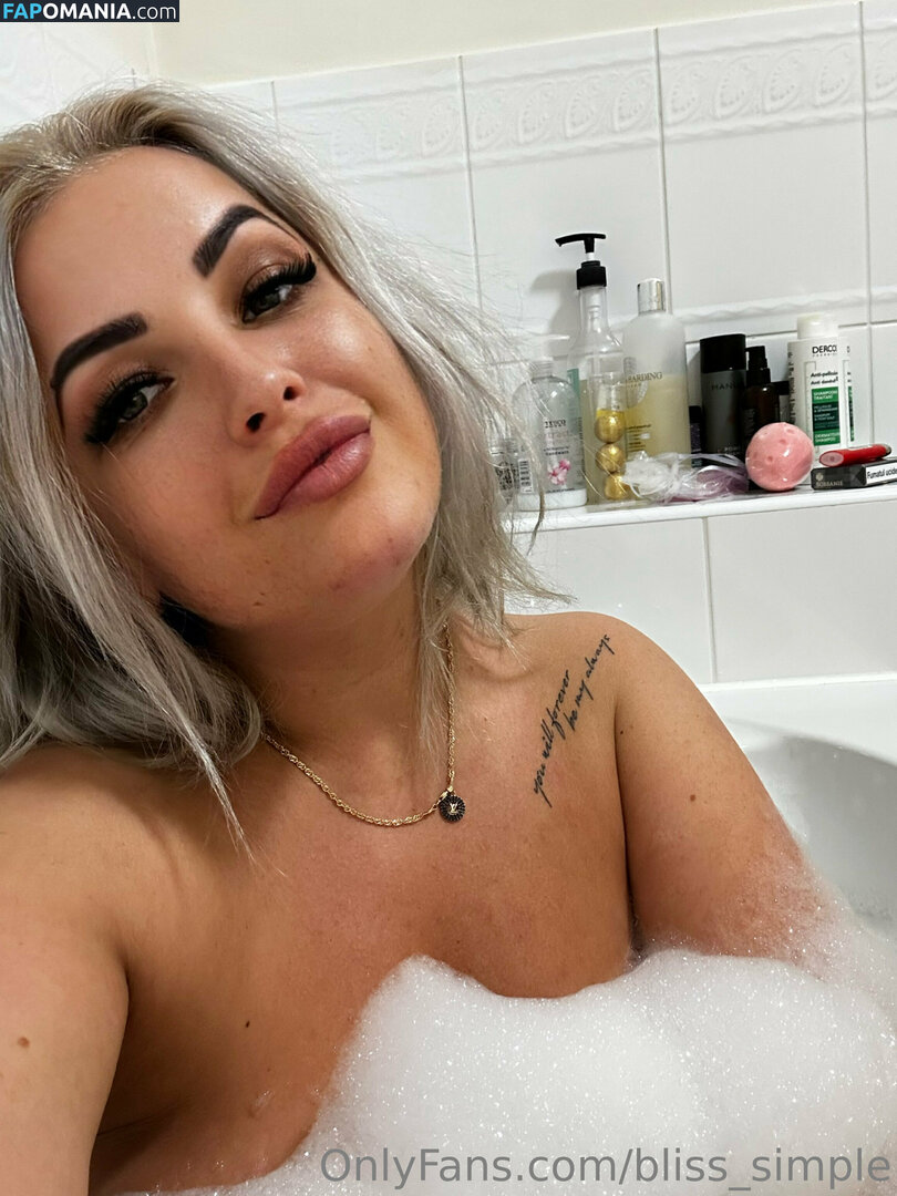 bliss_simple / haylzjade93 Meztelen OnlyFans  Kikerült fotó #16