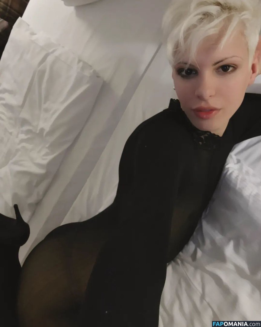 Blonditwink / blonditwink1 / femboytwink2 Meztelen OnlyFans  Kikerült fotó #13