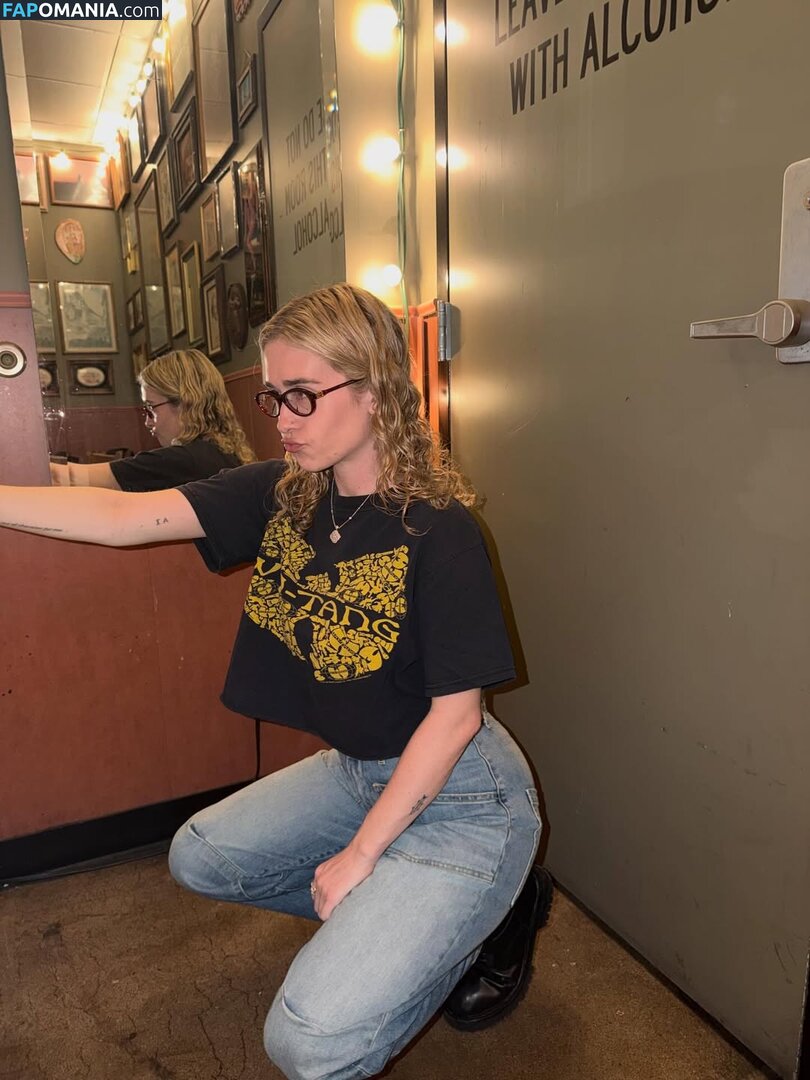 Blondshell / Sabrina Teitelbaum / blondiebombxxx Meztelen OnlyFans  Kikerült fotó #5