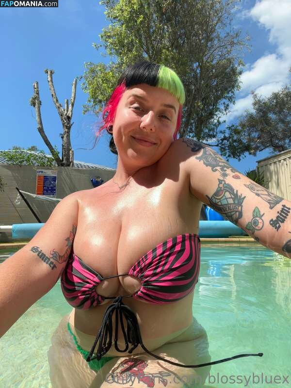 Blossy Blue Vip / blossybluex Meztelen OnlyFans  Kikerült fotó #1