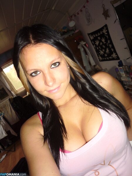 Borsod Meztelen OnlyFans  Kikerült fotó #6