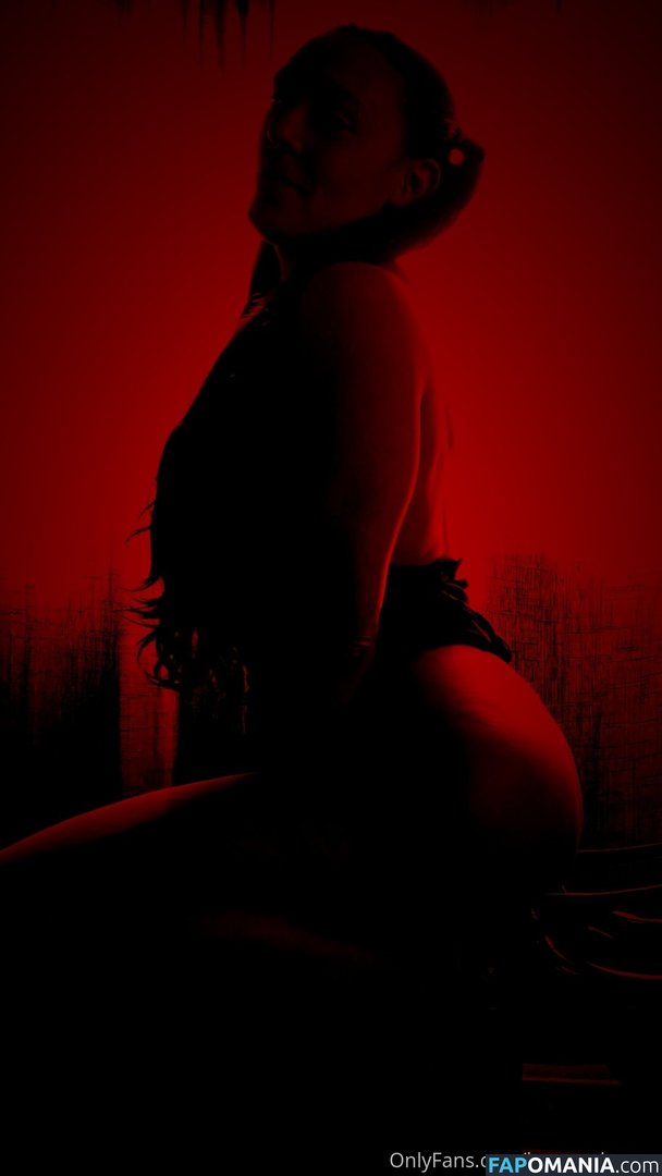 bossbitch_eleanor / bossbitchesinc_ Meztelen OnlyFans  Kikerült fotó #10