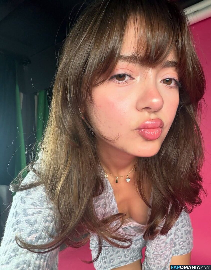 Büşra Zeynep Çetin Meztelen OnlyFans  Kikerült fotó #8
