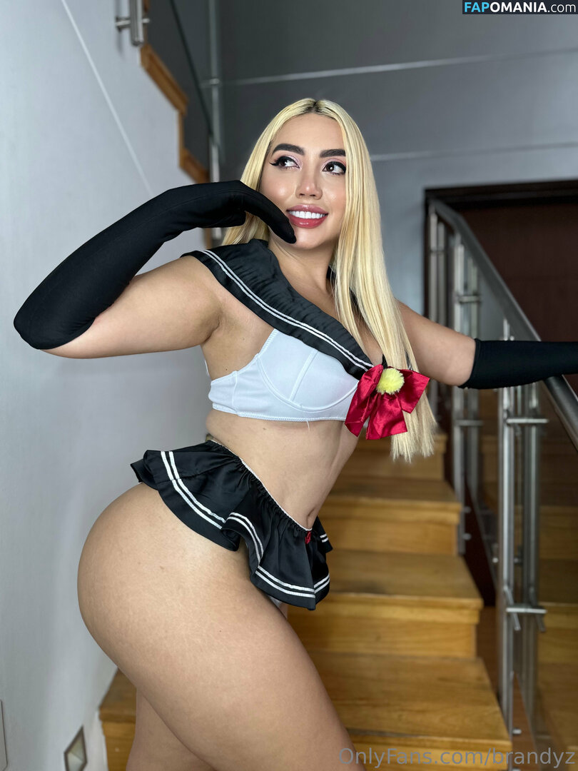 brandyz / brandyz_store Meztelen OnlyFans  Kikerült fotó #8