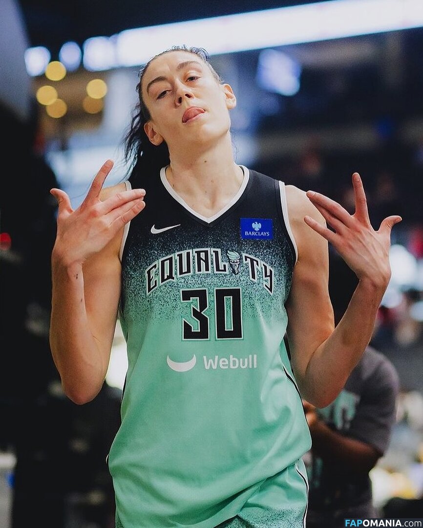 Breanna Stewart / WNBA Player / breannastewart30 Meztelen OnlyFans  Kikerült fotó #14