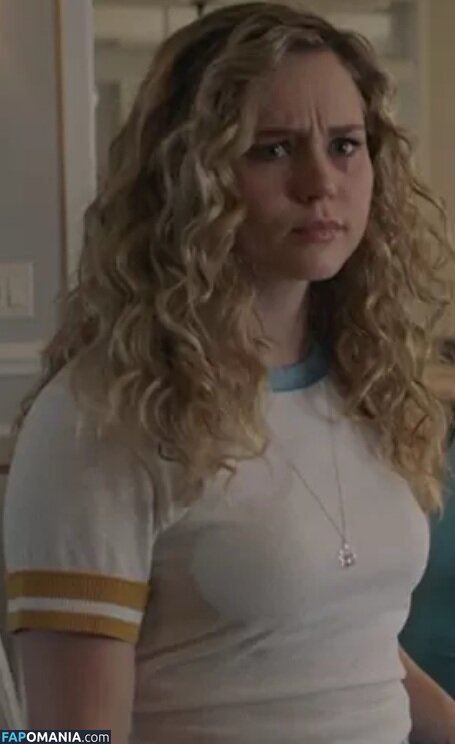 Brec Bassinger / brecbassinger Meztelen OnlyFans  Kikerült fotó #256