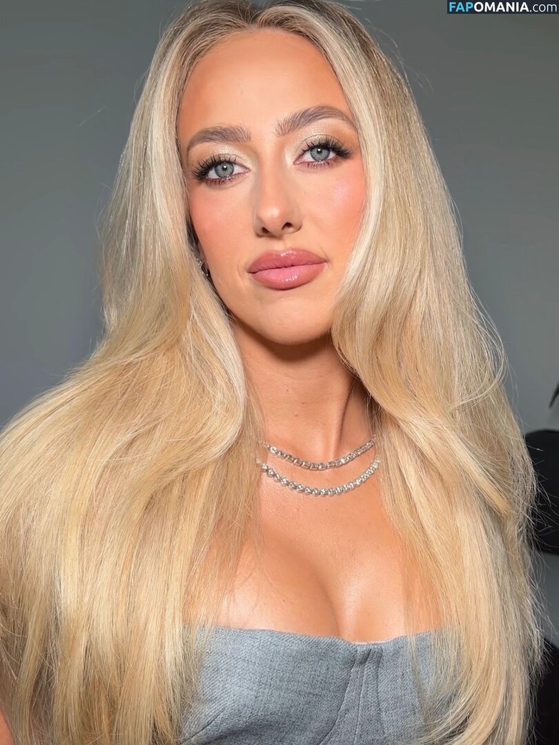 Brittany Lynne / BrittanyLynne / Mahomes / tattoosnthickthighs Meztelen OnlyFans  Kikerült fotó #7