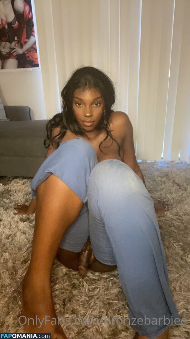 bronzebarbie / bronzebarbie2 / bronzebarbiee Meztelen OnlyFans  Kikerült fotó #3