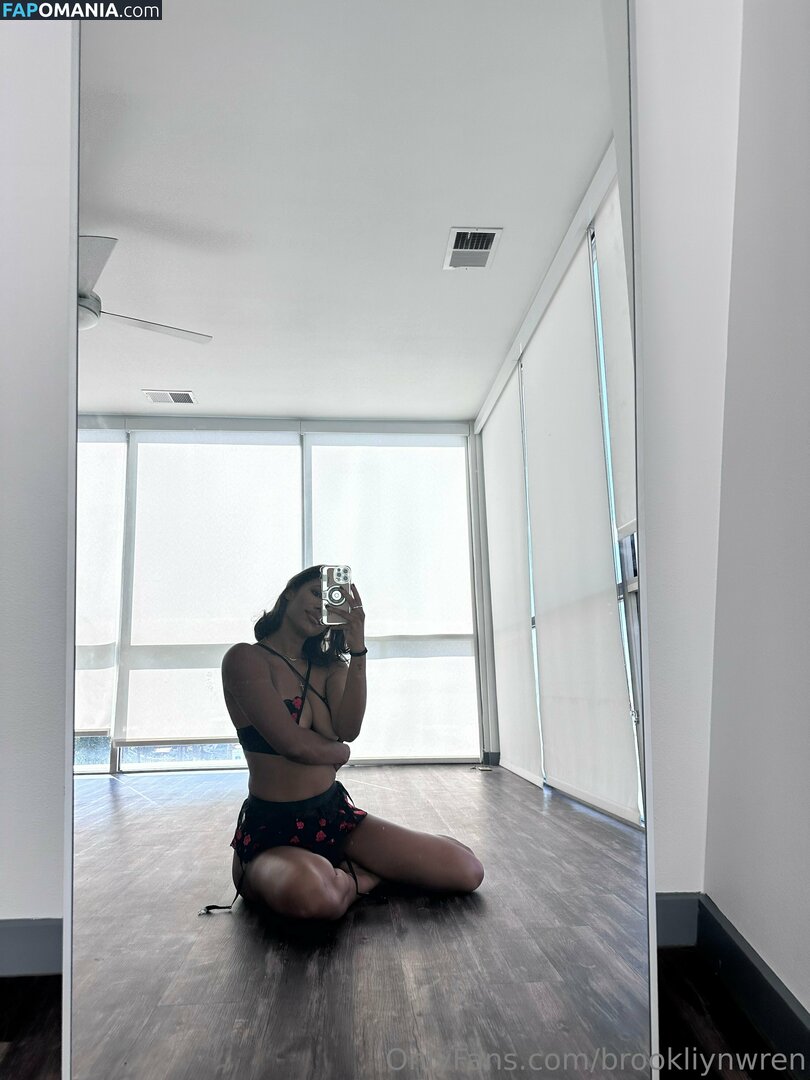 Brookliyn Wren / brookliyn_wren / brookliynwren / helloBROOKLIYN Meztelen OnlyFans  Kikerült fotó #741