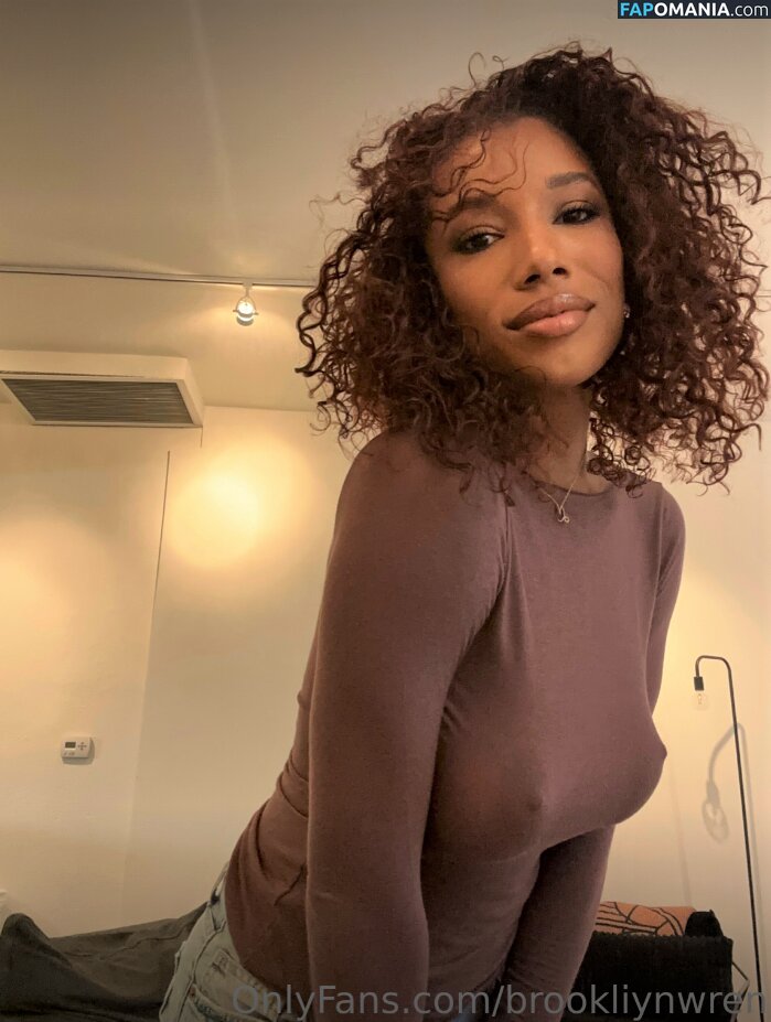 Brookliyn Wren / brookliyn_wren / brookliynwren / helloBROOKLIYN Meztelen OnlyFans  Kikerült fotó #907