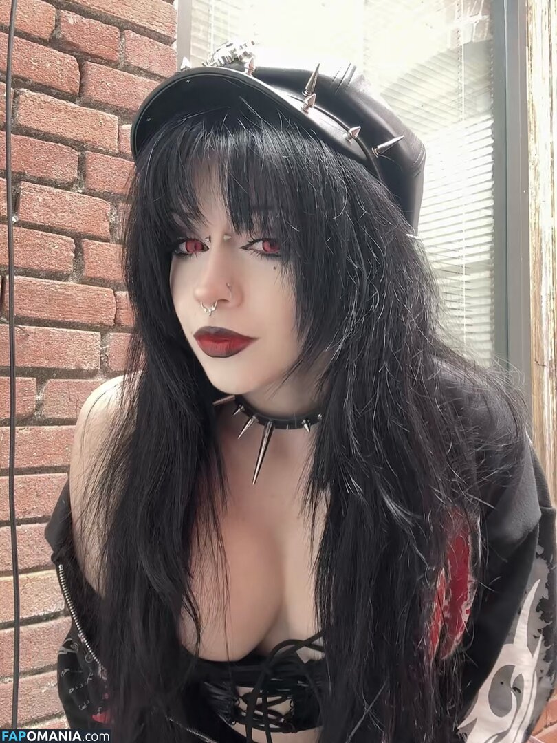 buffgothmom / xohmygoth Meztelen OnlyFans  Kikerült fotó #10