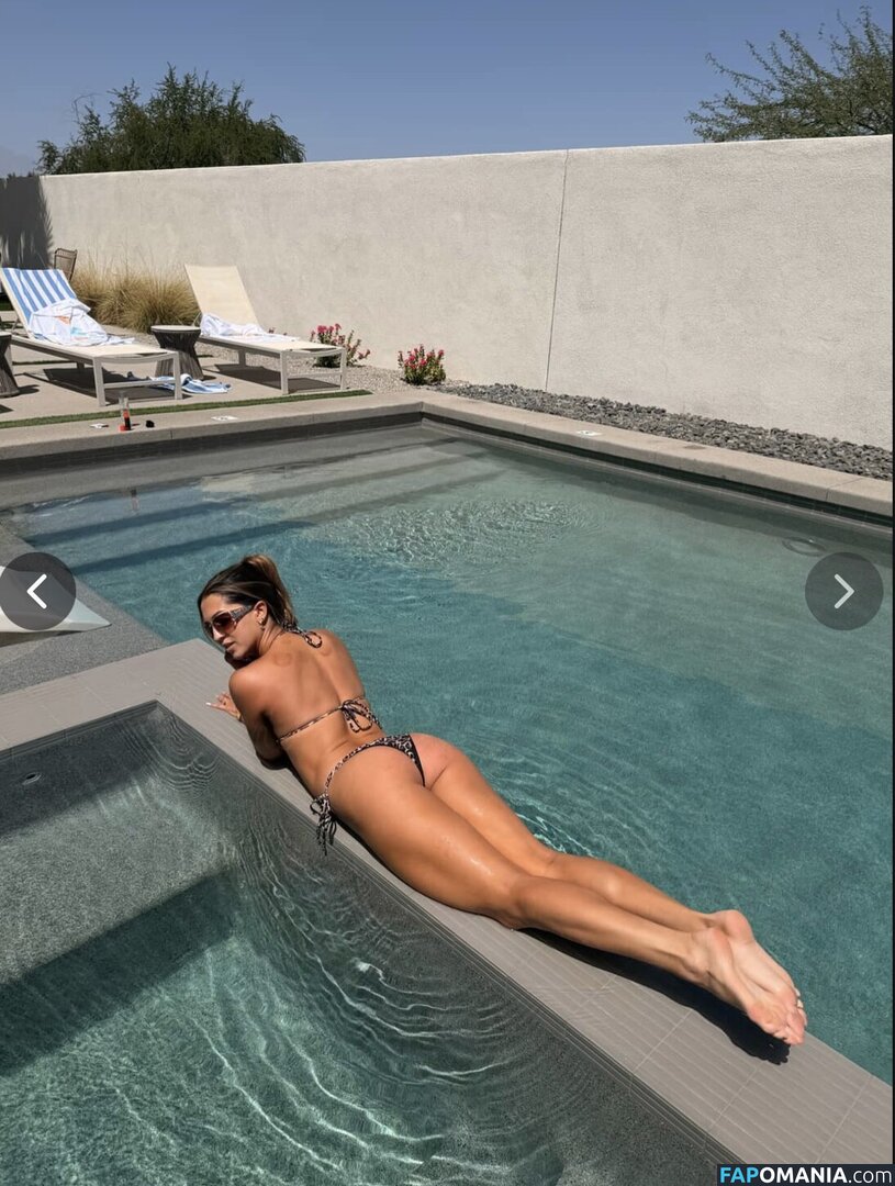 Builtbybells / bellabumzy / builtbybellls Meztelen OnlyFans  Kikerült fotó #11