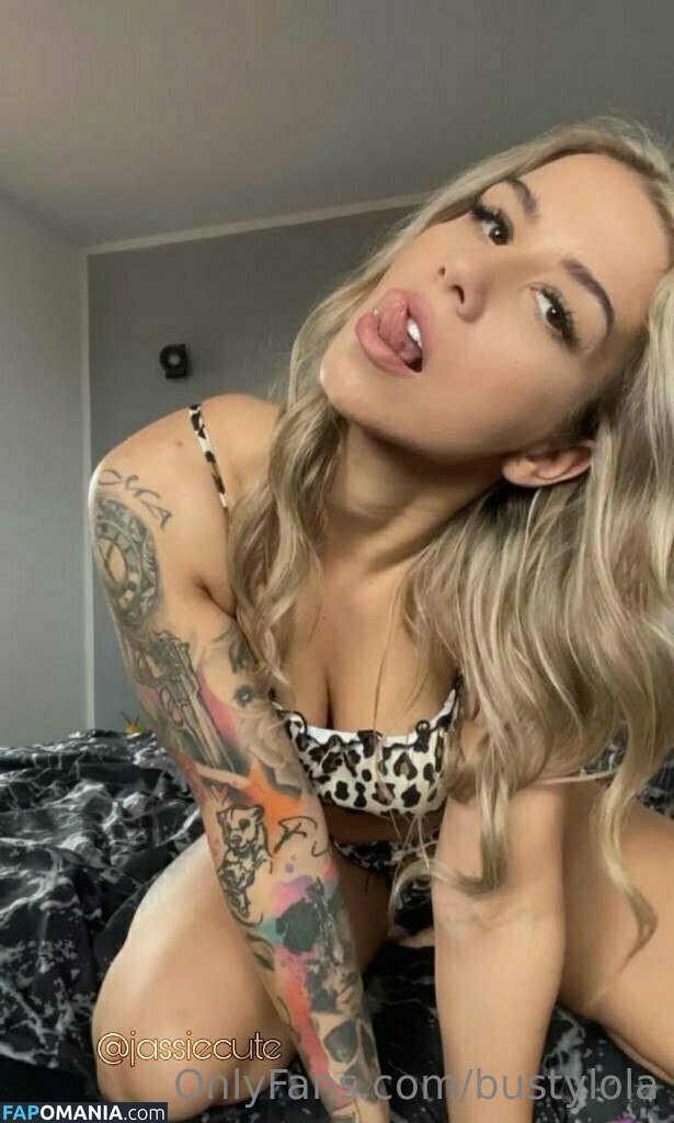 bustylola / bustylola.madrid Meztelen OnlyFans  Kikerült fotó #71