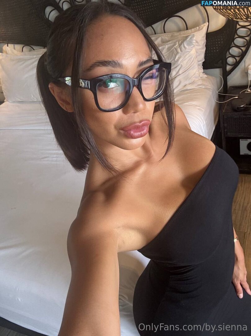 by.sienna / bysienna / byysienna Meztelen OnlyFans  Kikerült fotó #7