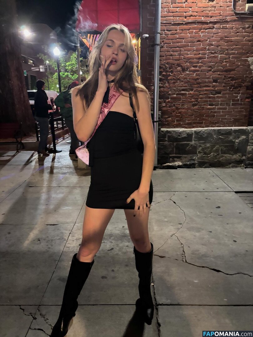 Cadence Marang / lemom.meringue Meztelen OnlyFans  Kikerült fotó #4
