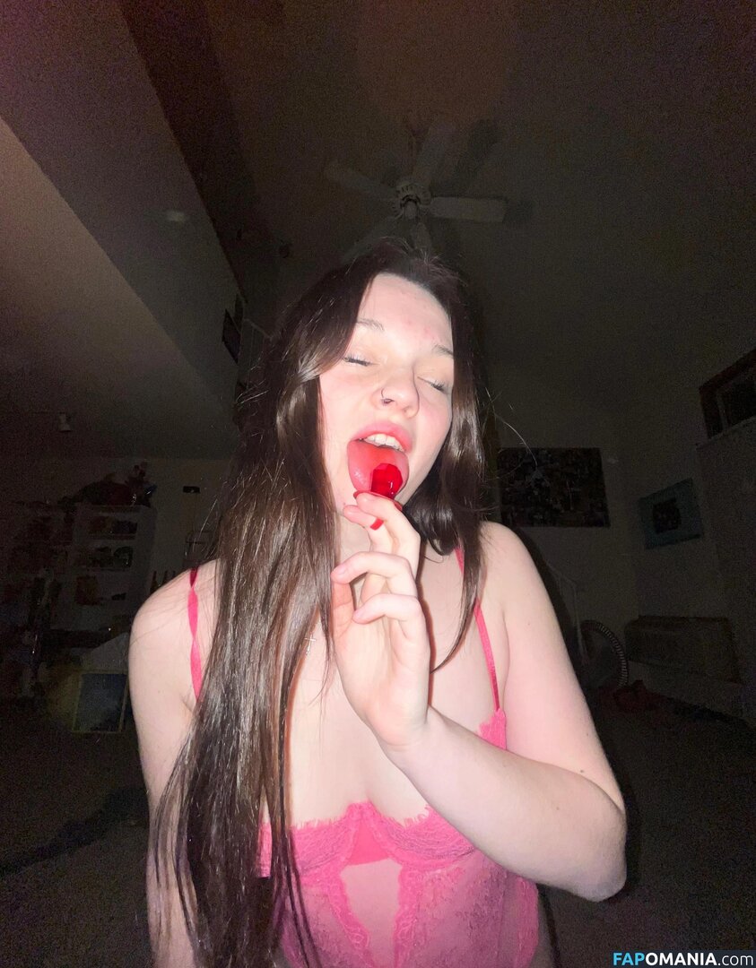 cailey_martin / caileymae / caileymartin Meztelen OnlyFans  Kikerült fotó #4
