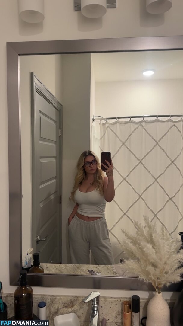 Caitlin Betterly / caitlin.betterly Meztelen OnlyFans  Kikerült fotó #1