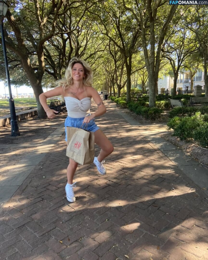 Caitlin Betterly / caitlin.betterly Meztelen OnlyFans  Kikerült fotó #12