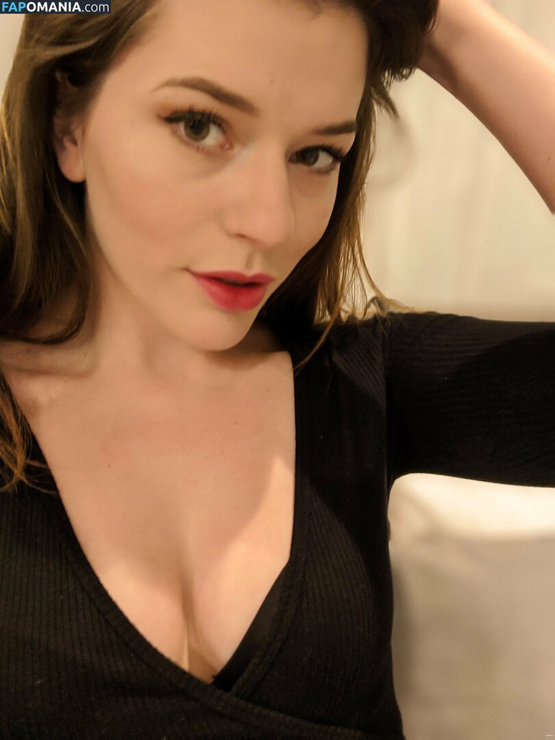 callaq / callaq_ Meztelen OnlyFans  Kikerült fotó #7